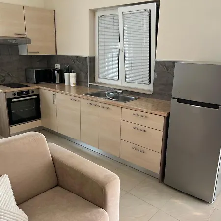 Apartamento Nina I Niko *