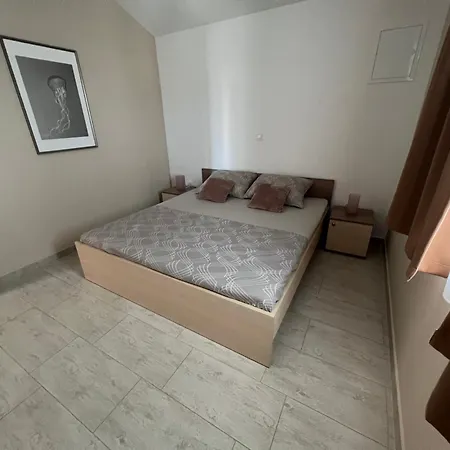 Apartamento Nina I Niko Ugljan